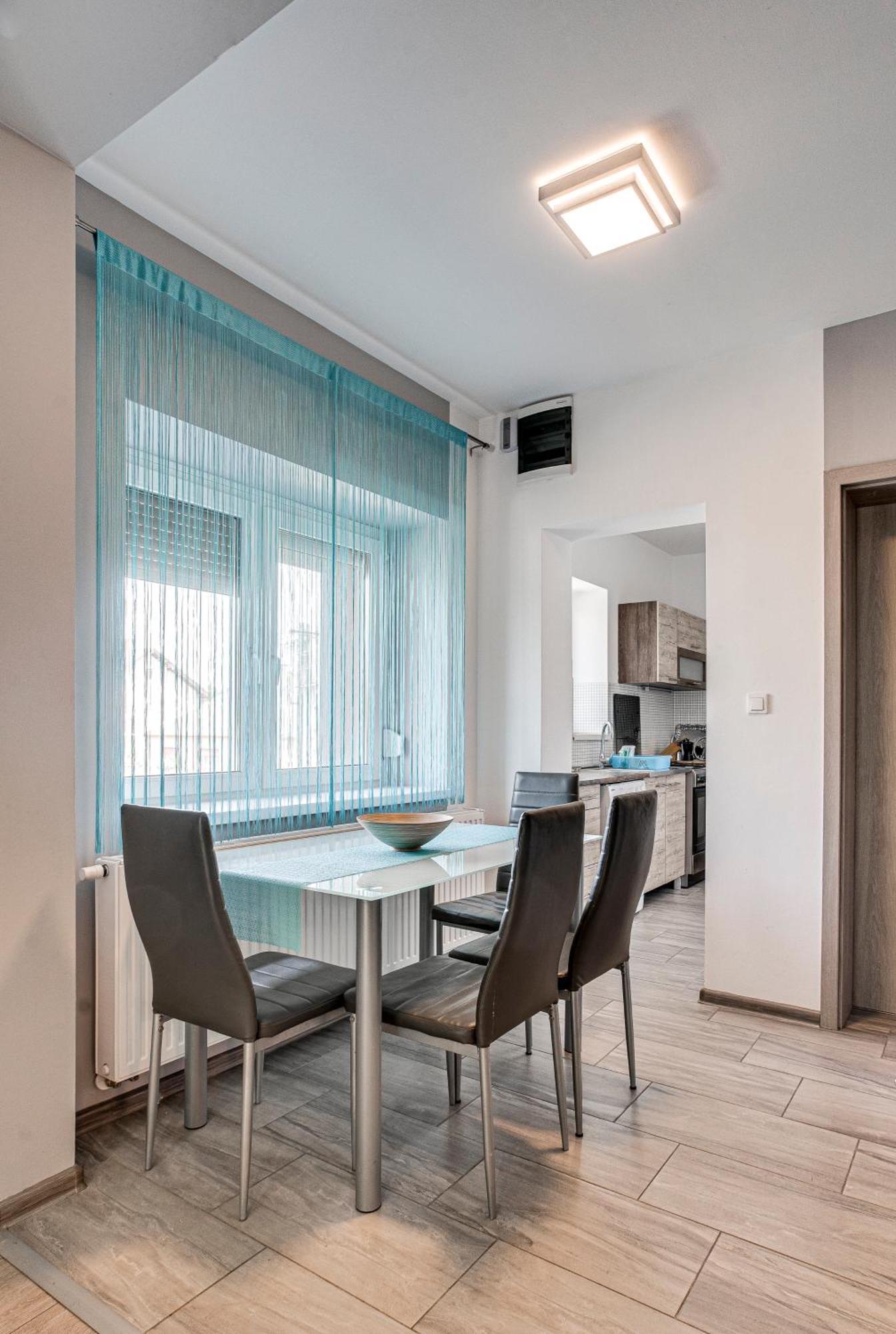 Magdi Vendeghaz A-B Apartment Celldömölk Екстериор снимка