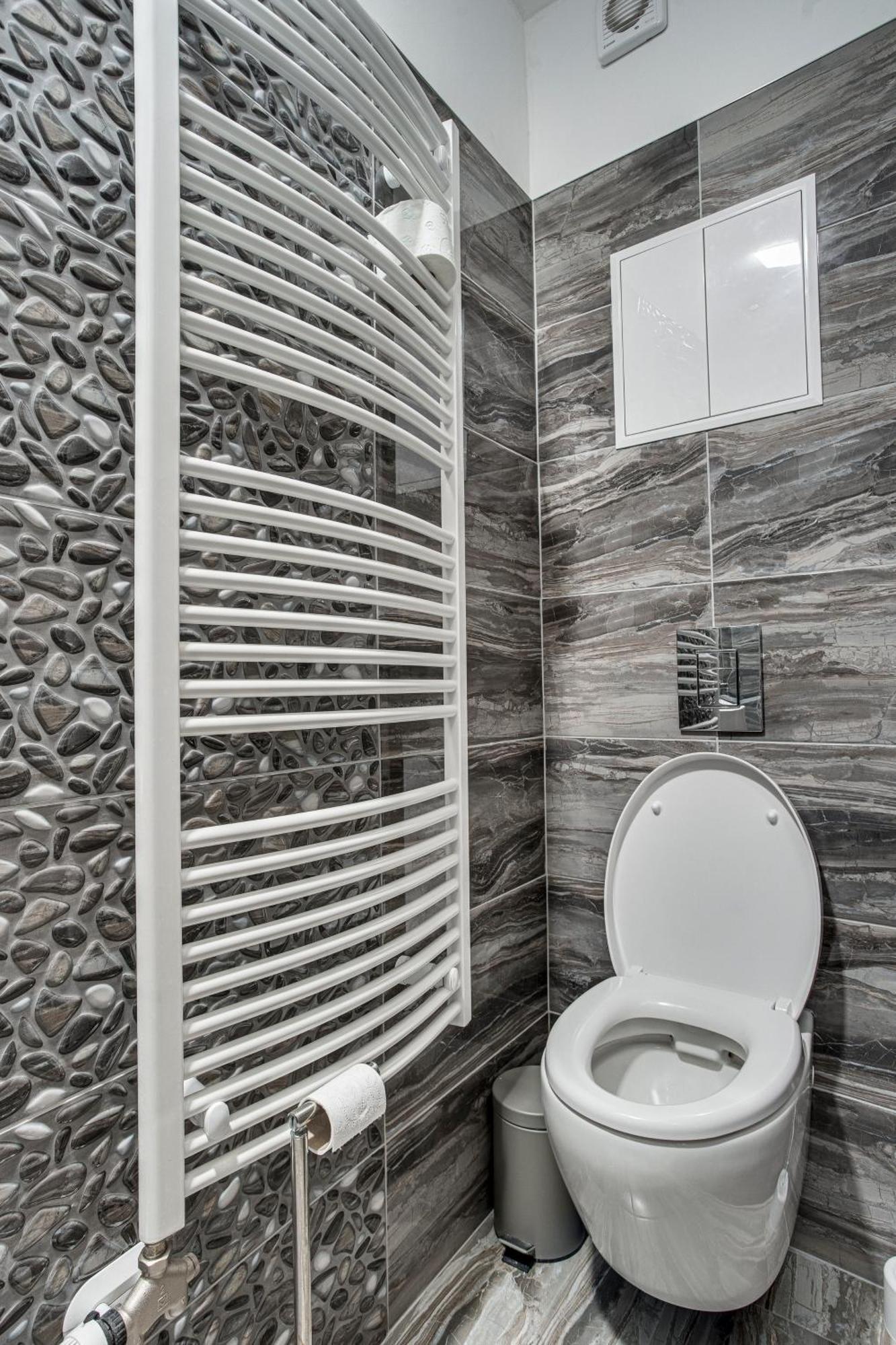 Magdi Vendeghaz A-B Apartment Celldömölk Екстериор снимка
